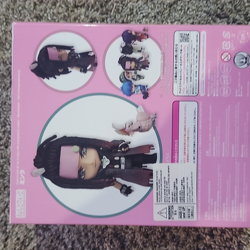 Mink 697 Japanese Nendoroid Figure with Accessories - Picture 2 of 8
